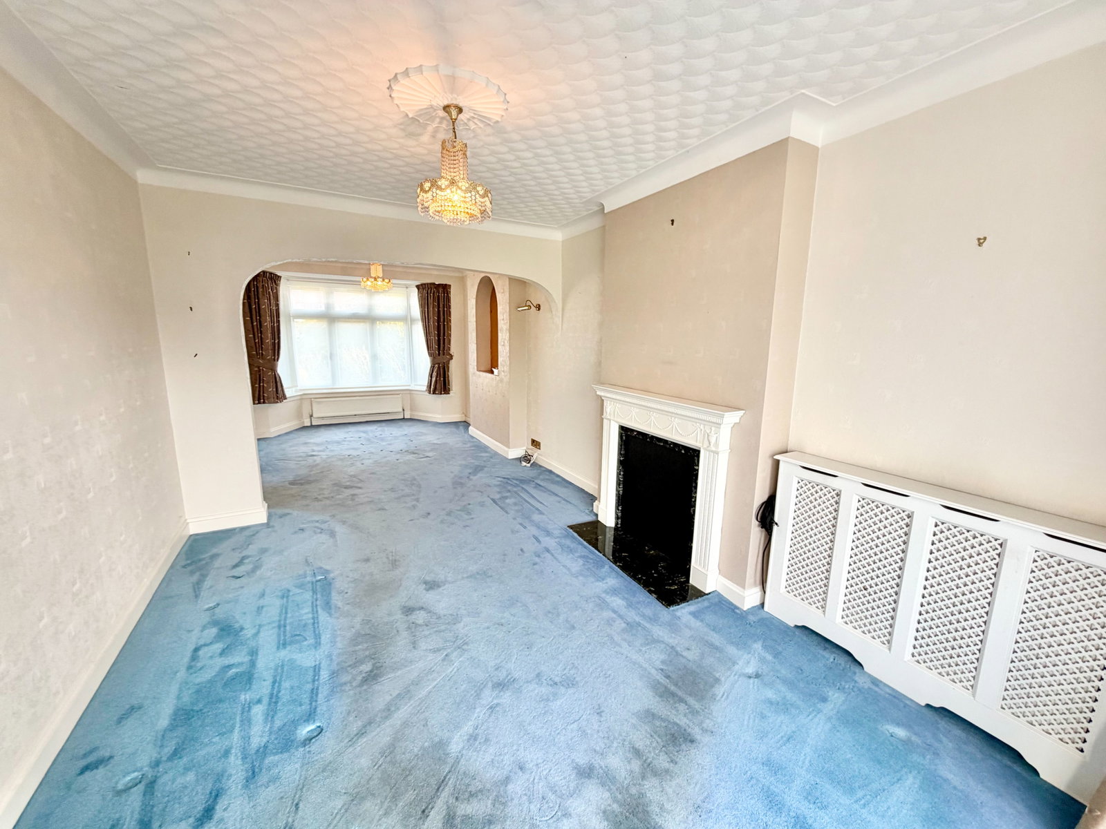 Semi Detached House in Edgware