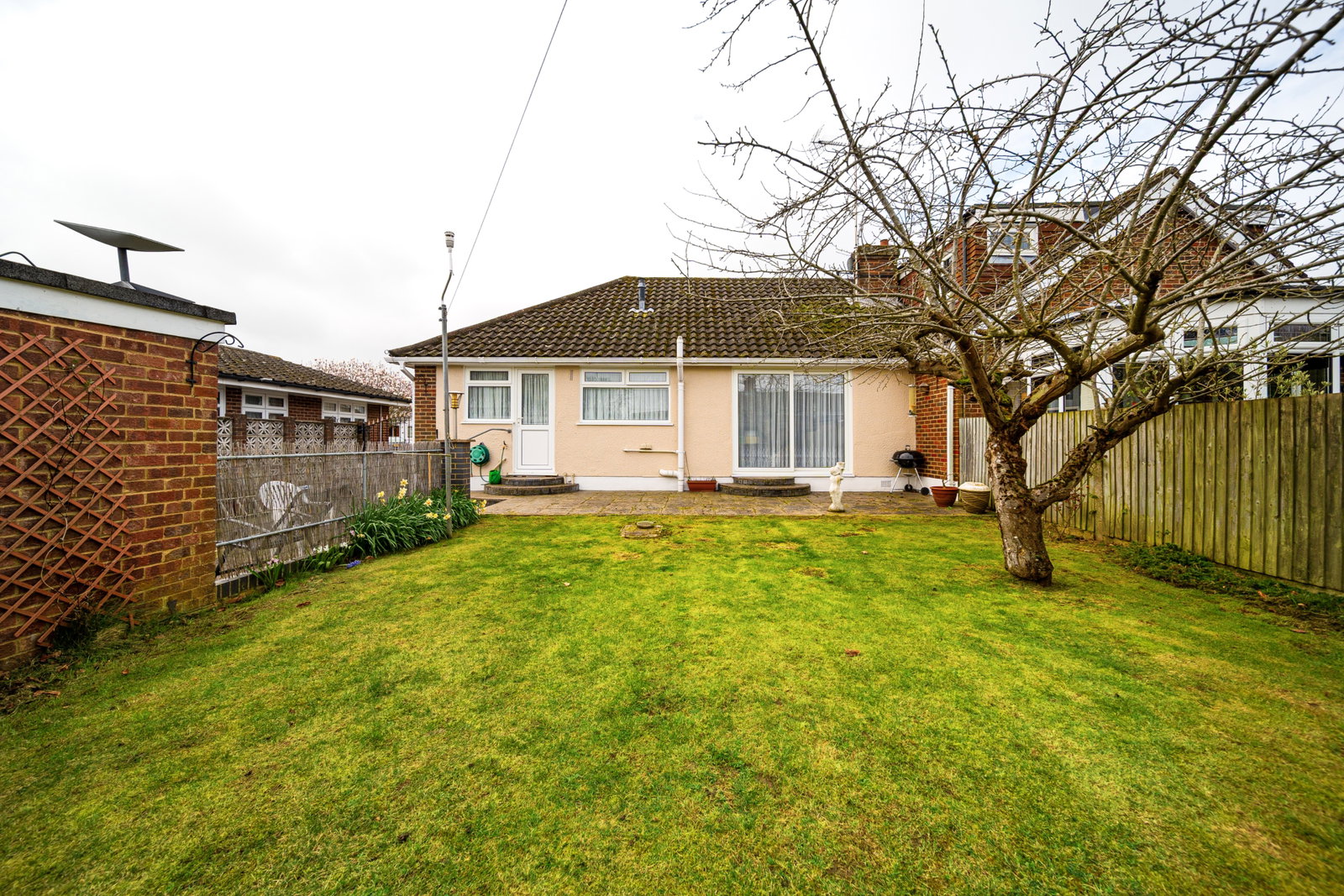 Semi Detached Bungalow in Longfield
