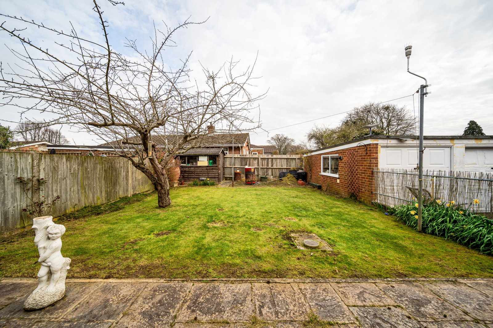 Semi Detached Bungalow in Longfield