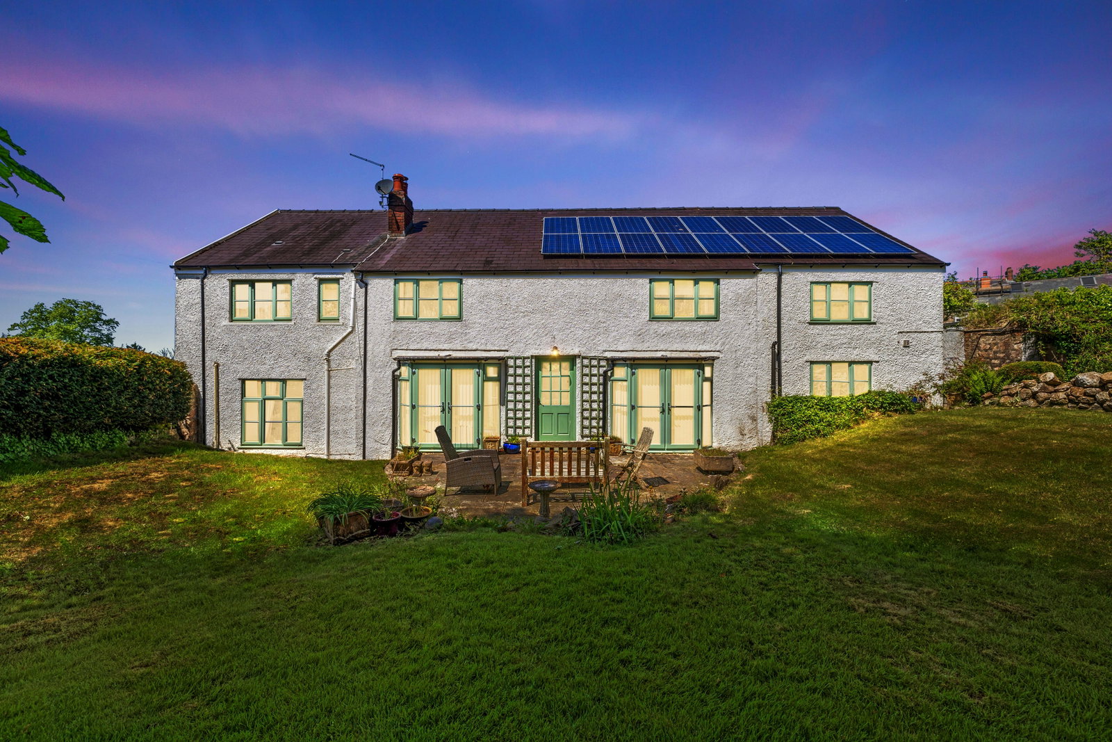 Detached House in Swansea