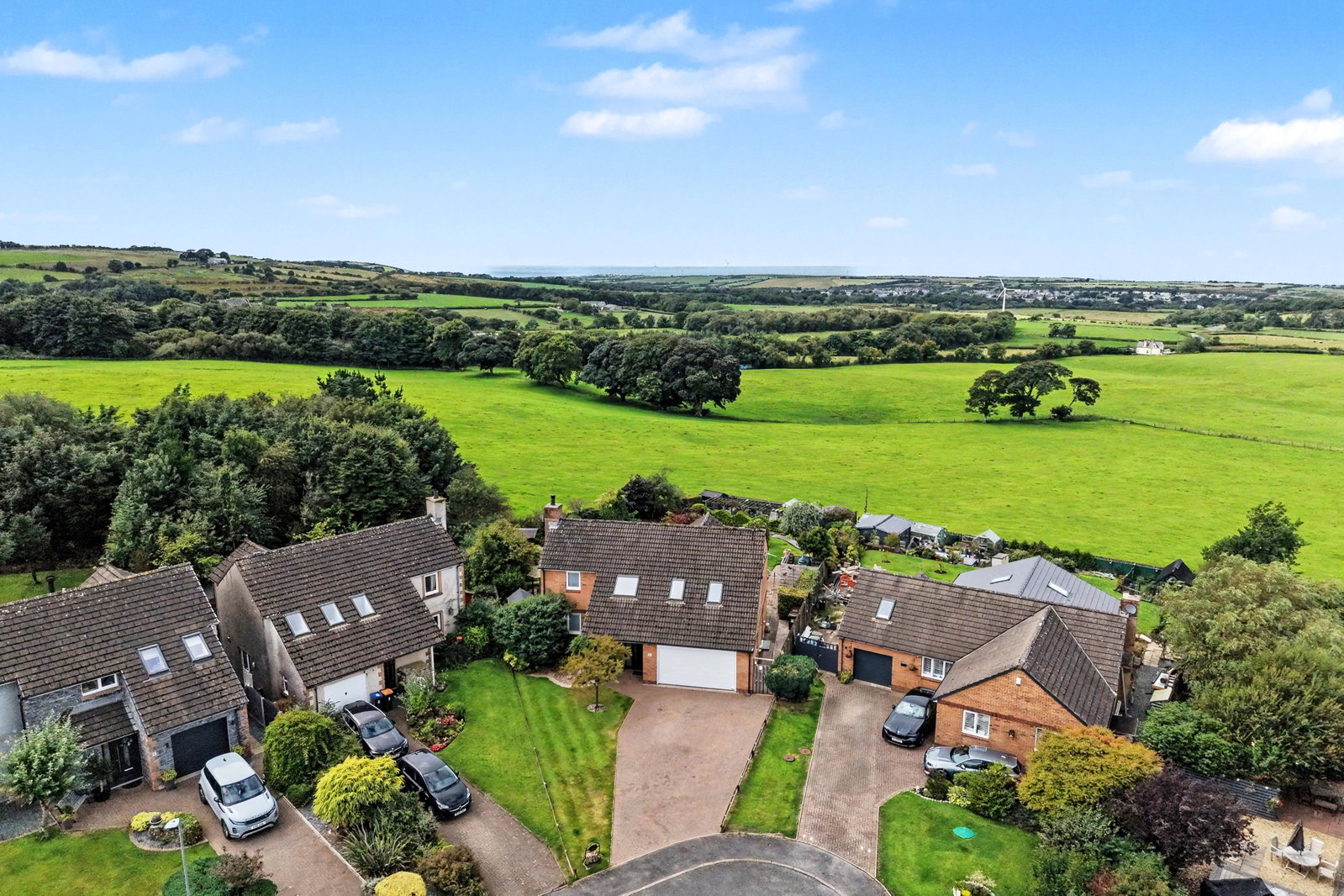Detached House for sale in Workington, The Avenue, Gilgarran, Workington, CA14 4RD, 2215 m²