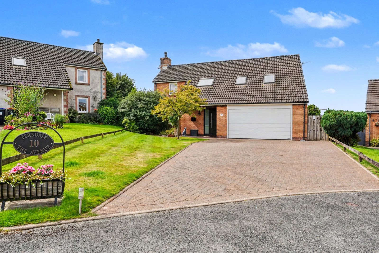 Detached House for sale in Workington, The Avenue, Gilgarran, Workington, CA14 4RD, 2215 m²