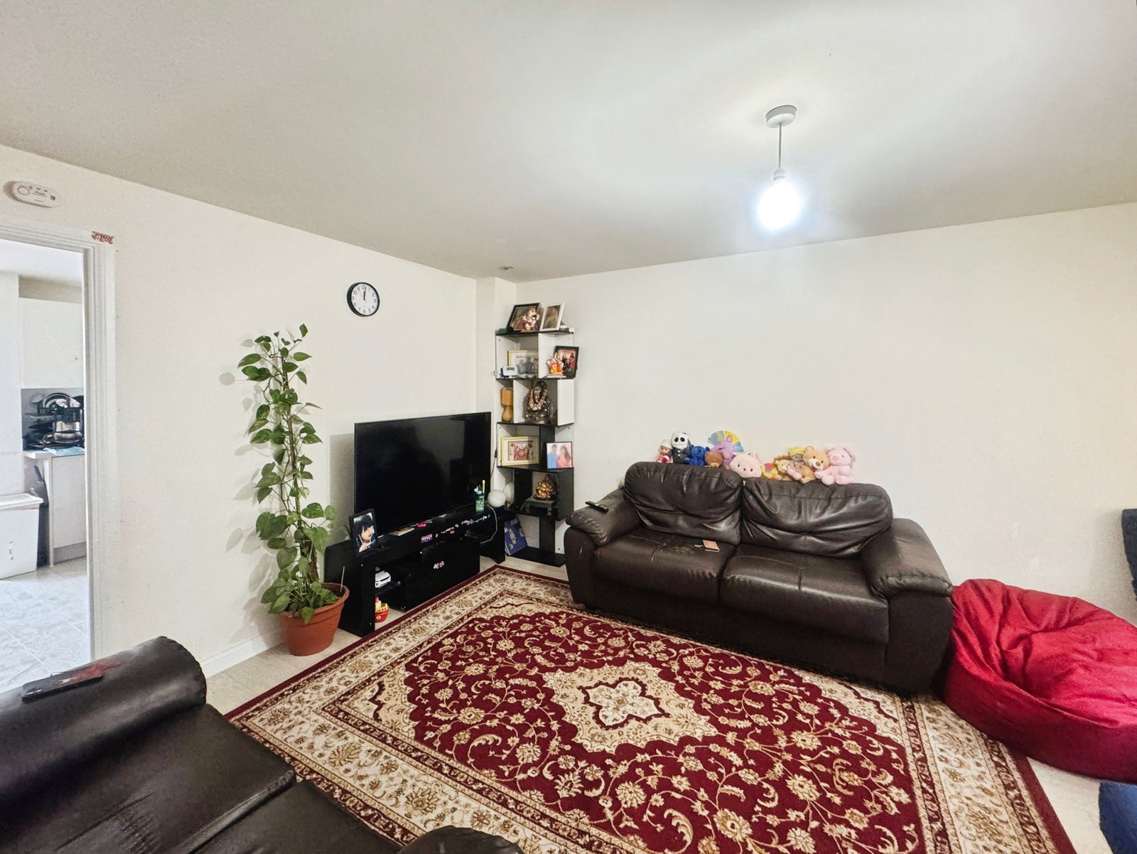 Semi Detached House in Leicester
