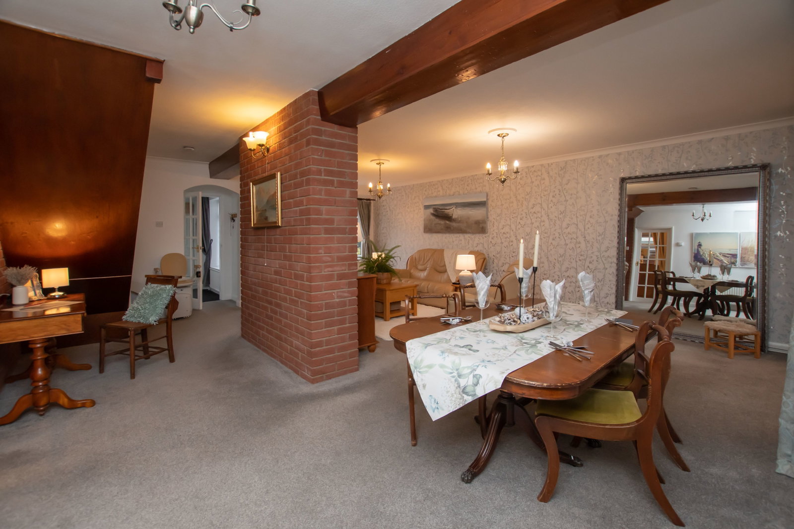 Detached House in Grimsby