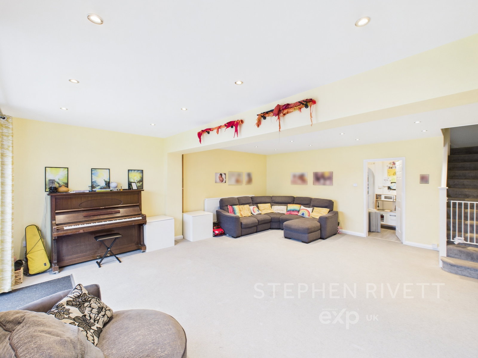 Semi Detached House in Stowmarket 3