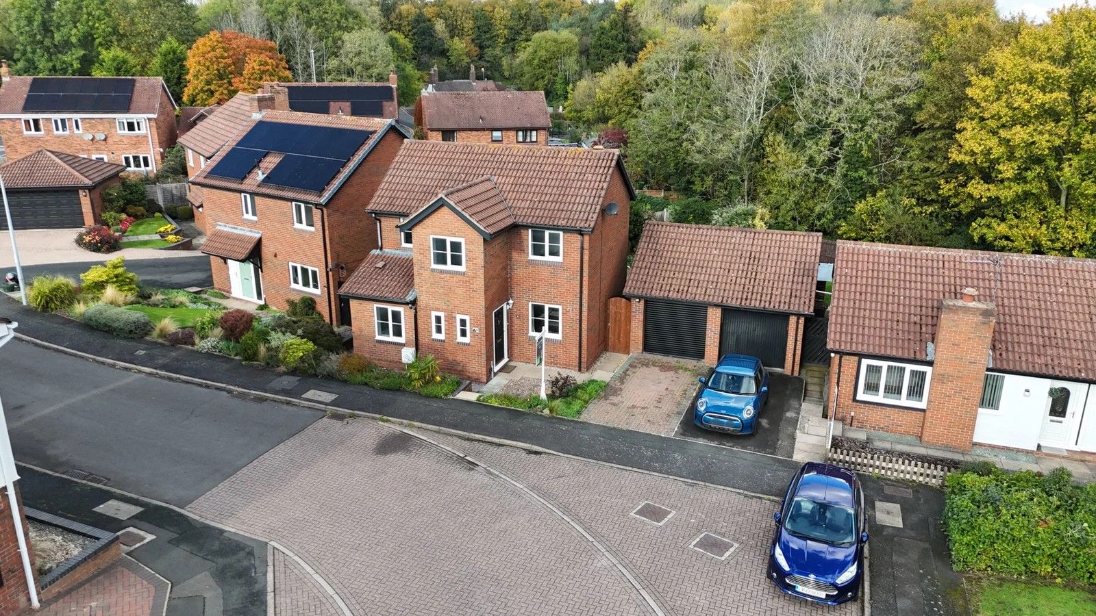 Detached House for sale in Telford, Ferndale Drive, Priorslee, Telford, TF2 9QL