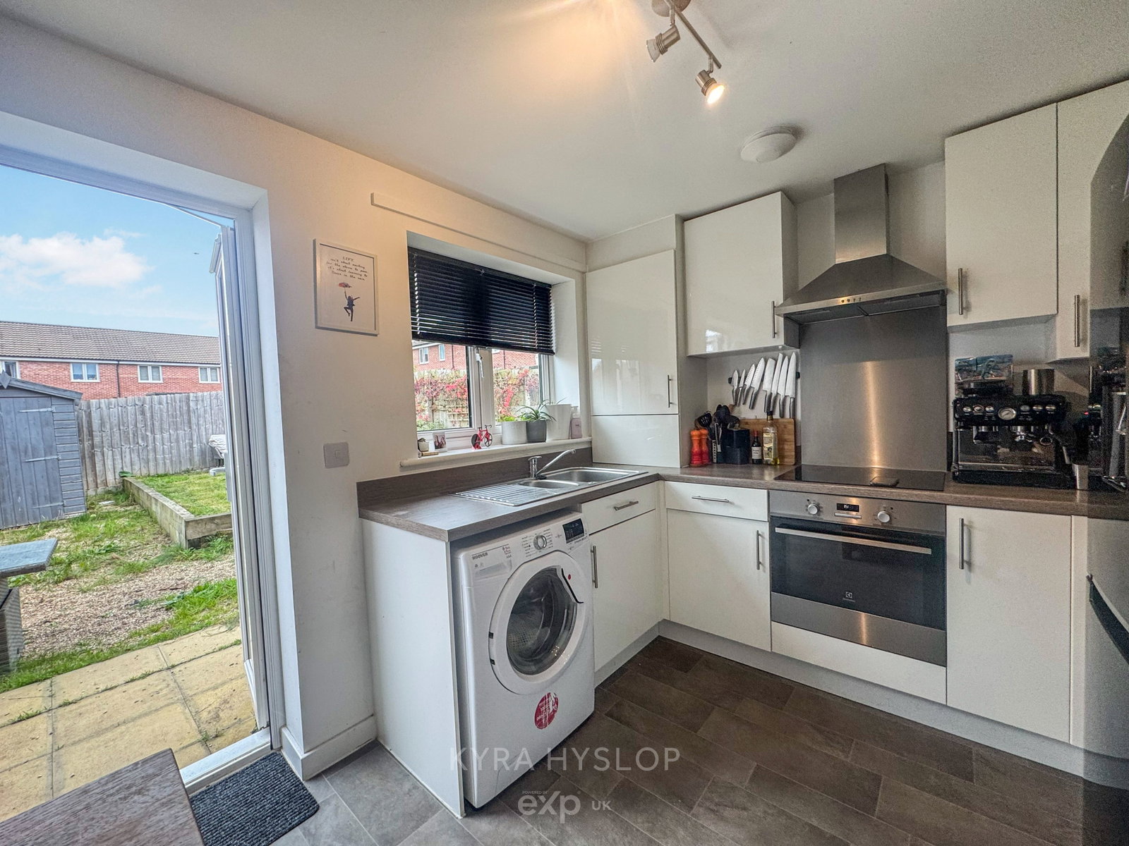 Semi Detached House in Exeter 