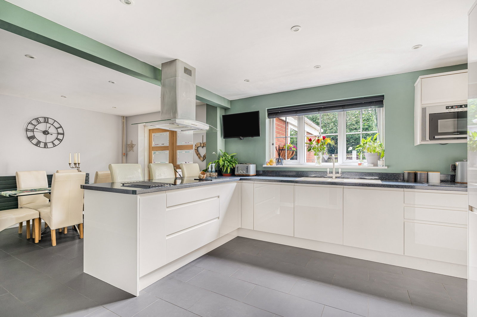 Detached House in Bicester