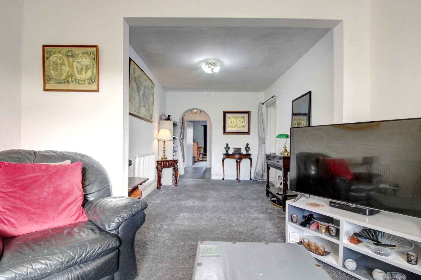 Semi Detached House in Deeside