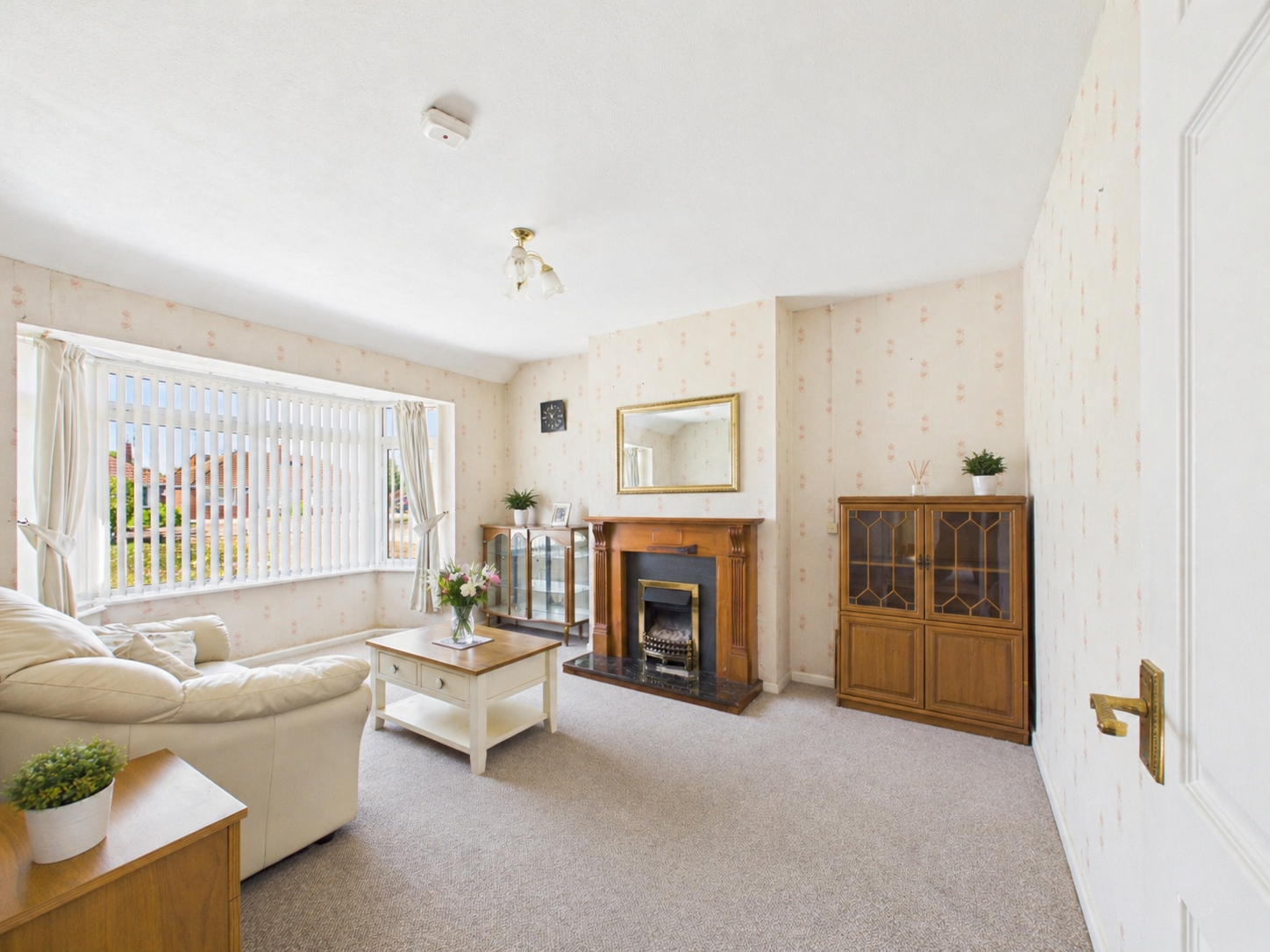 Semi Detached Bungalow in Gloucester