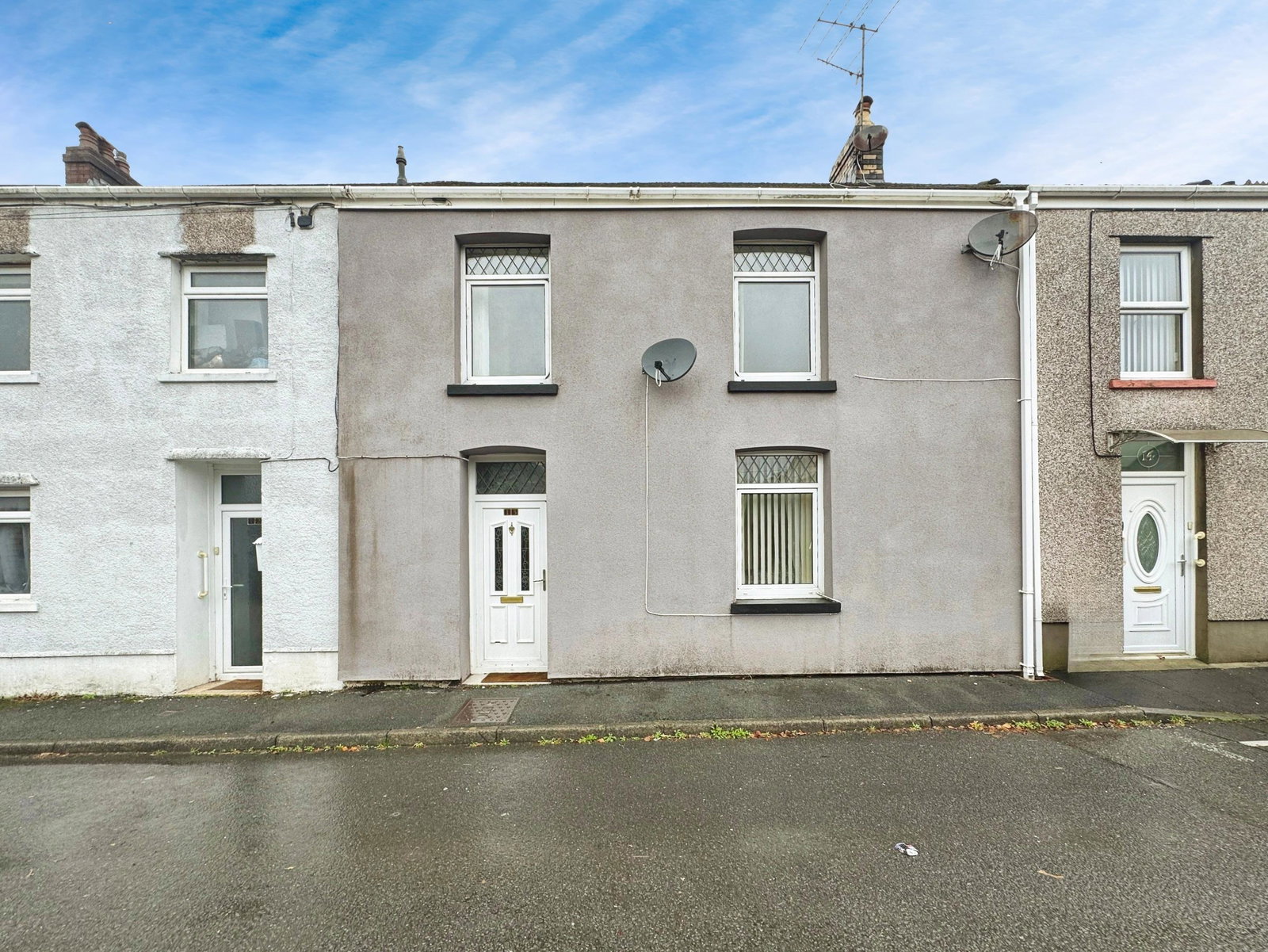 Terraced House in Swansea