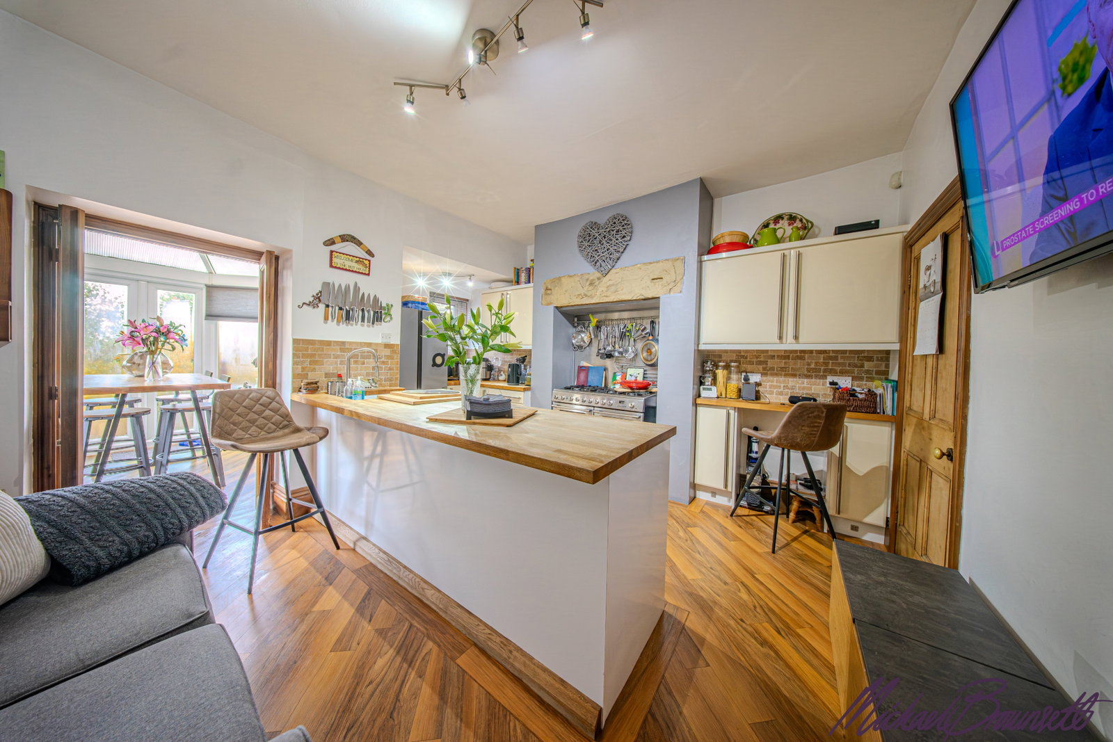 Semi Detached House in Bradford