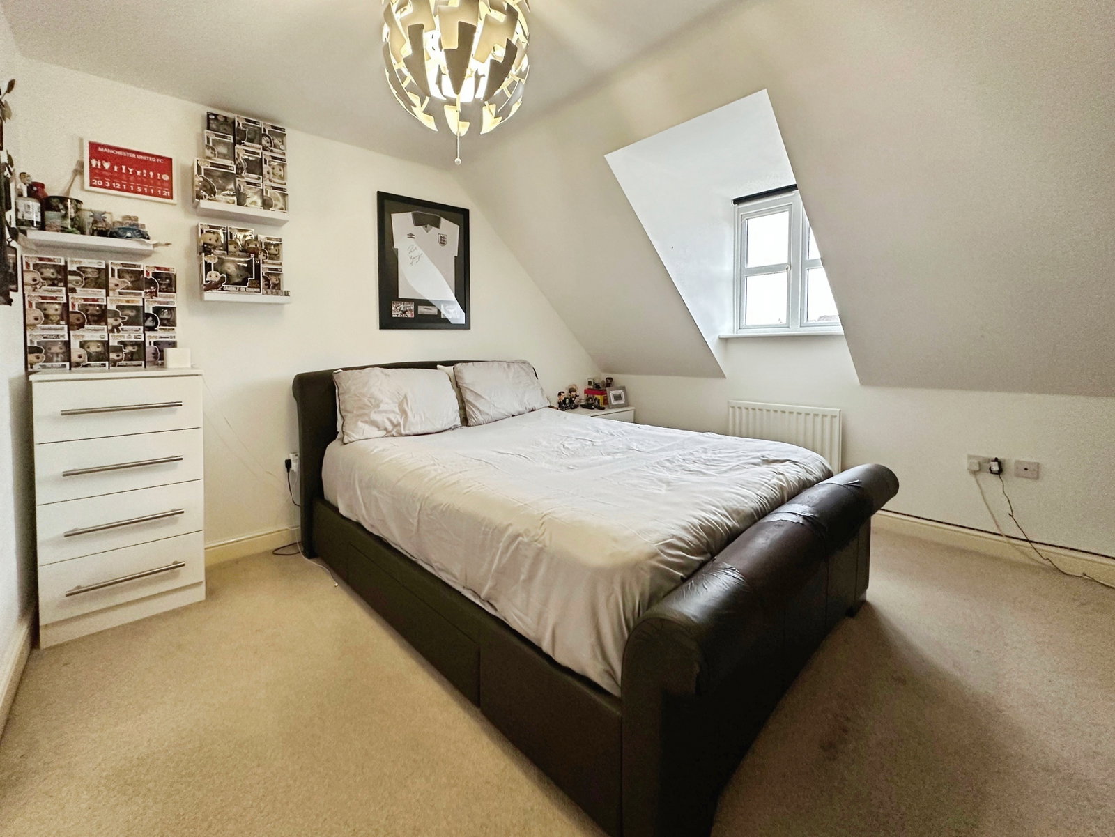 Detached House in Coalville