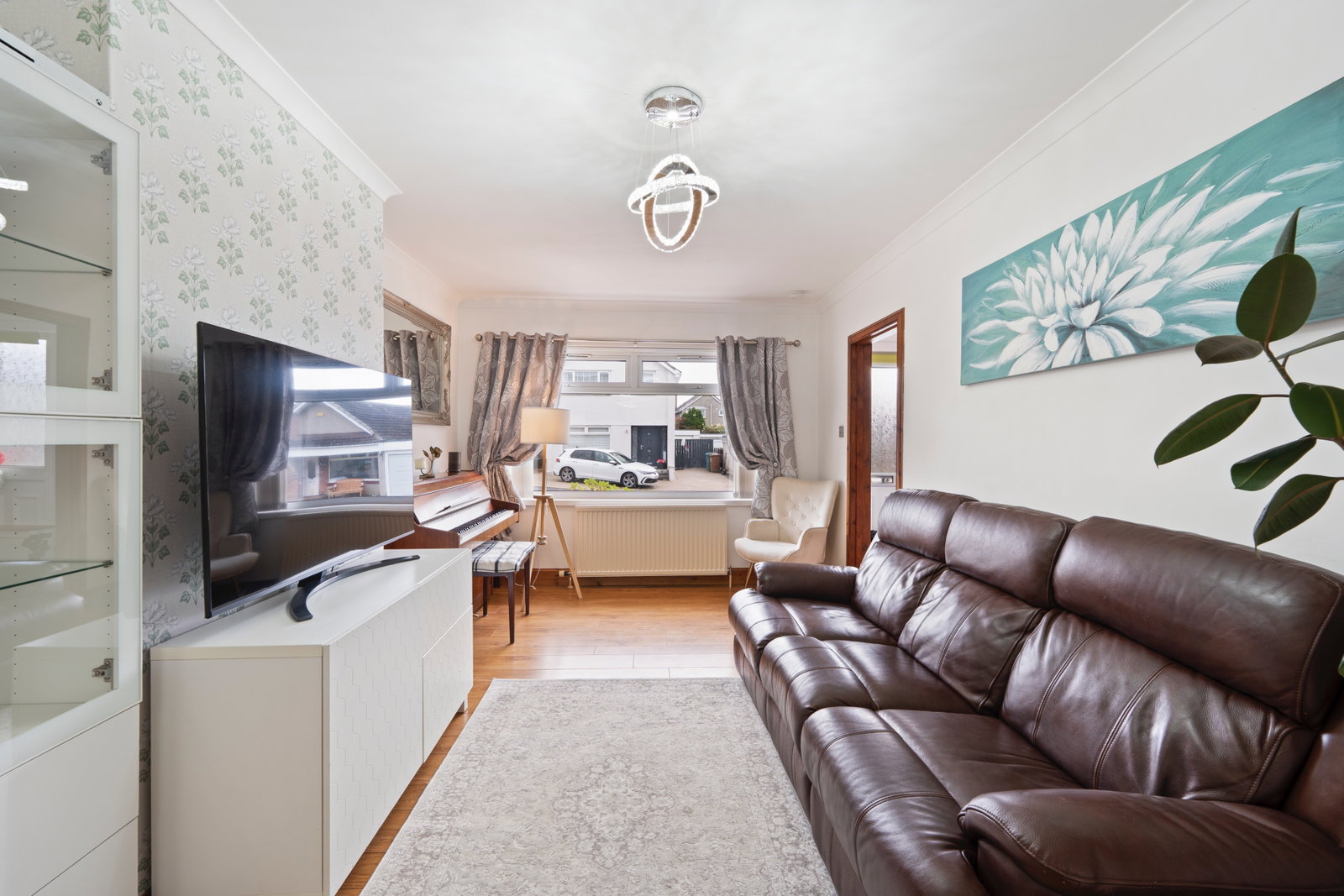 Semi Detached House for sale in Kirkcaldy, Kilspindie Crescent, Kirkcaldy, KY2 6TB