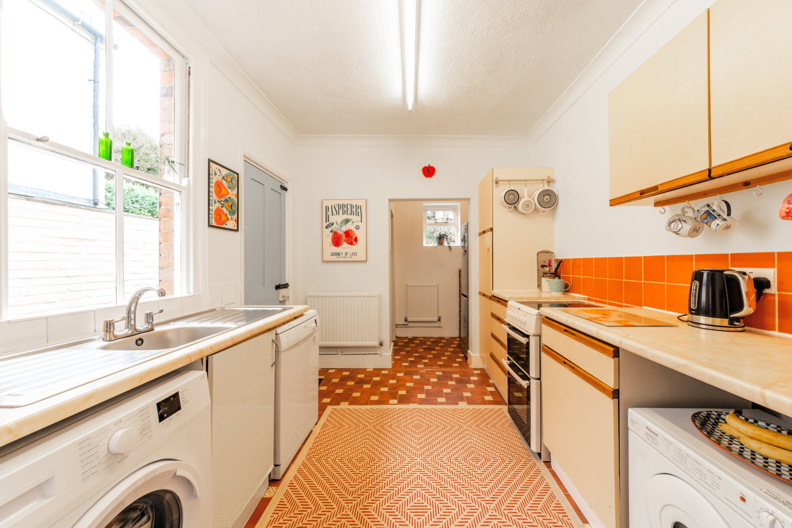 Semi Detached House for sale in Tunbridge Wells, St James Park