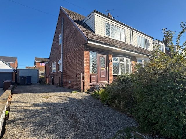 Semi Detached House in Preston