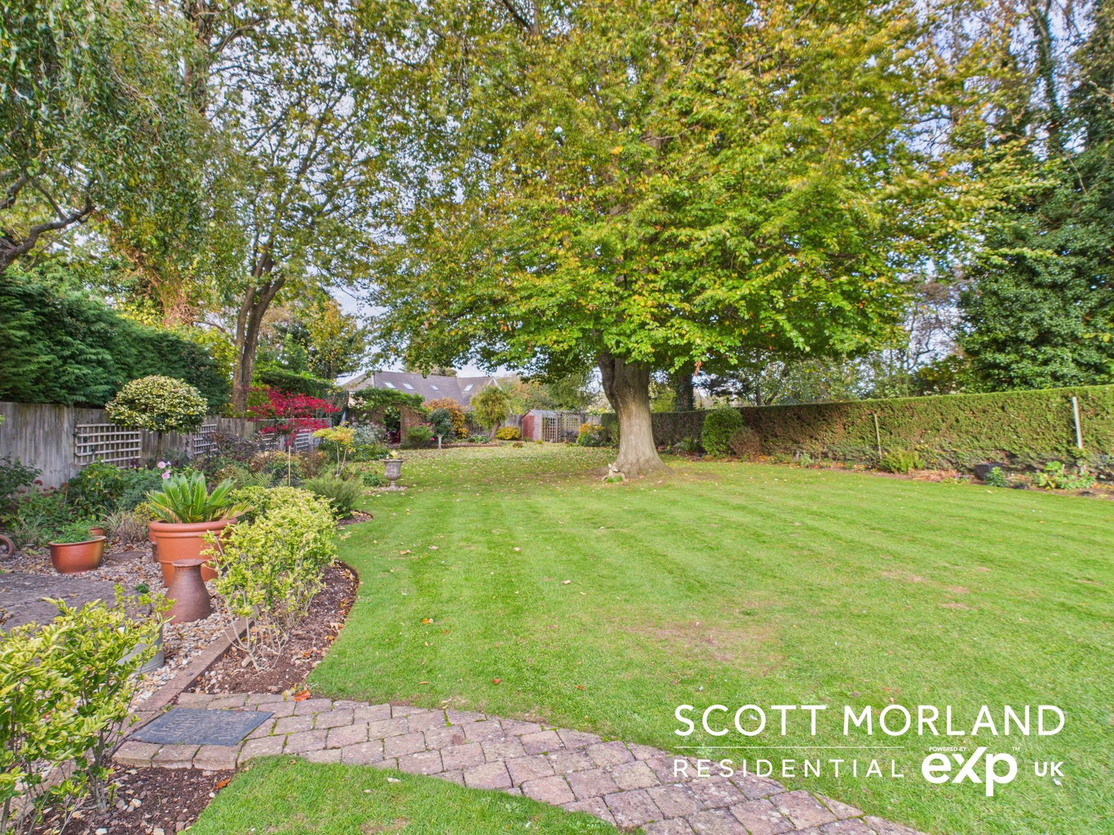Detached House in Basingstoke