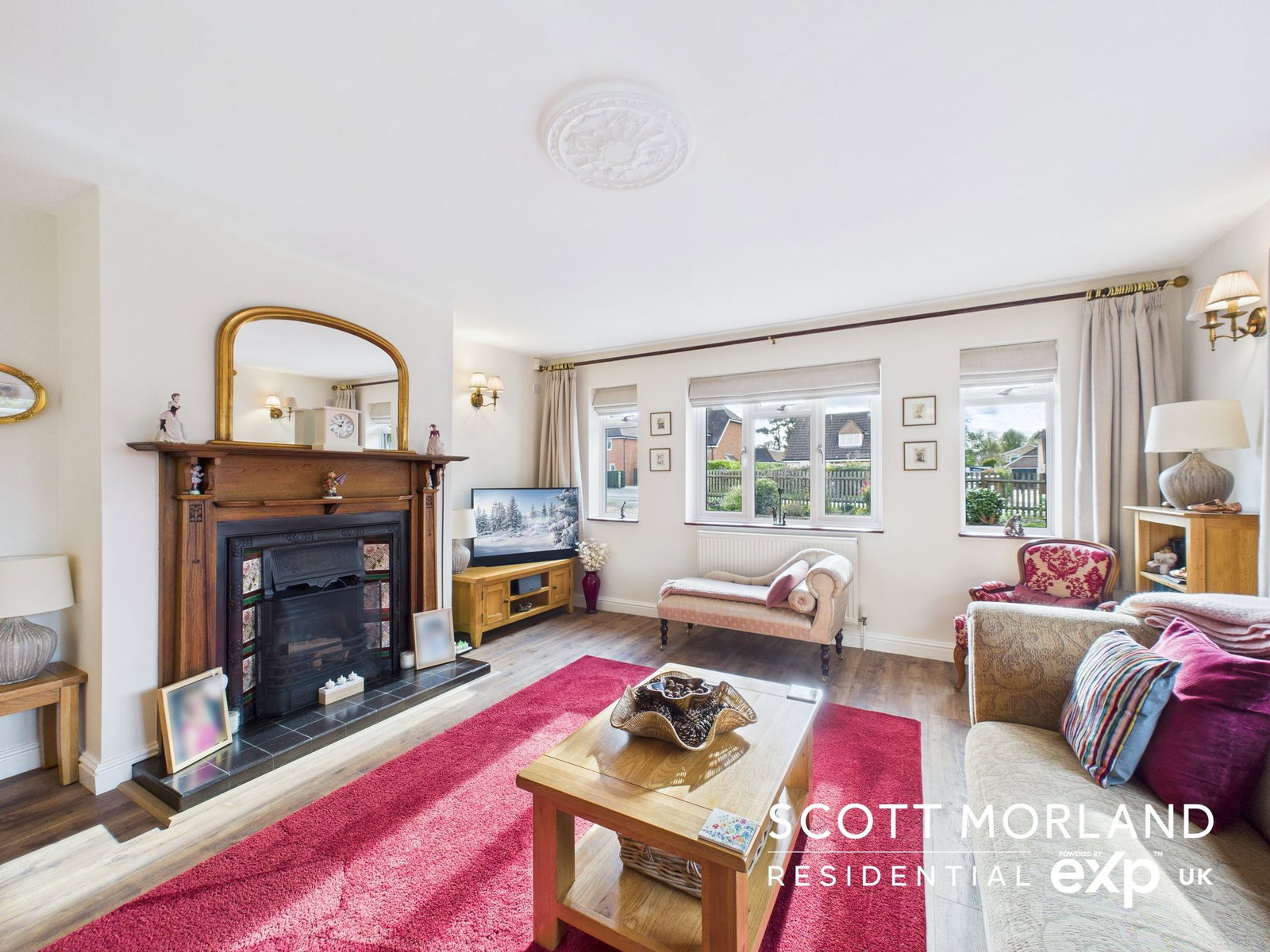 Detached House in Basingstoke