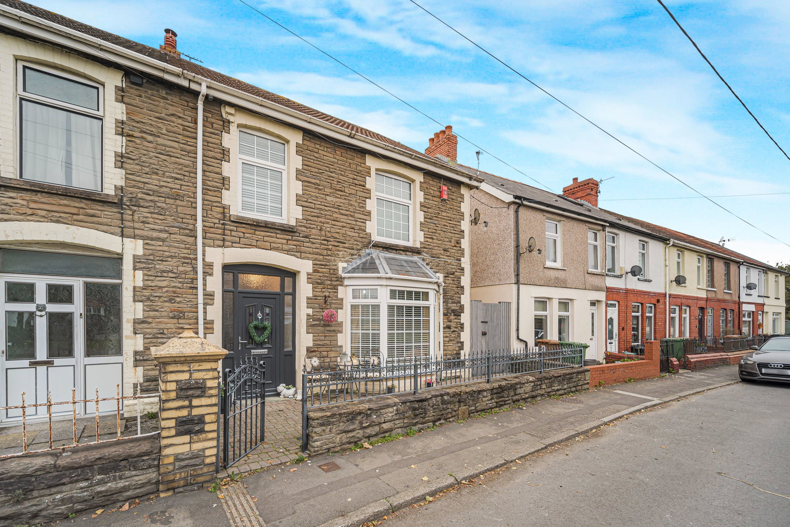 Semi Detached House in Caerphilly