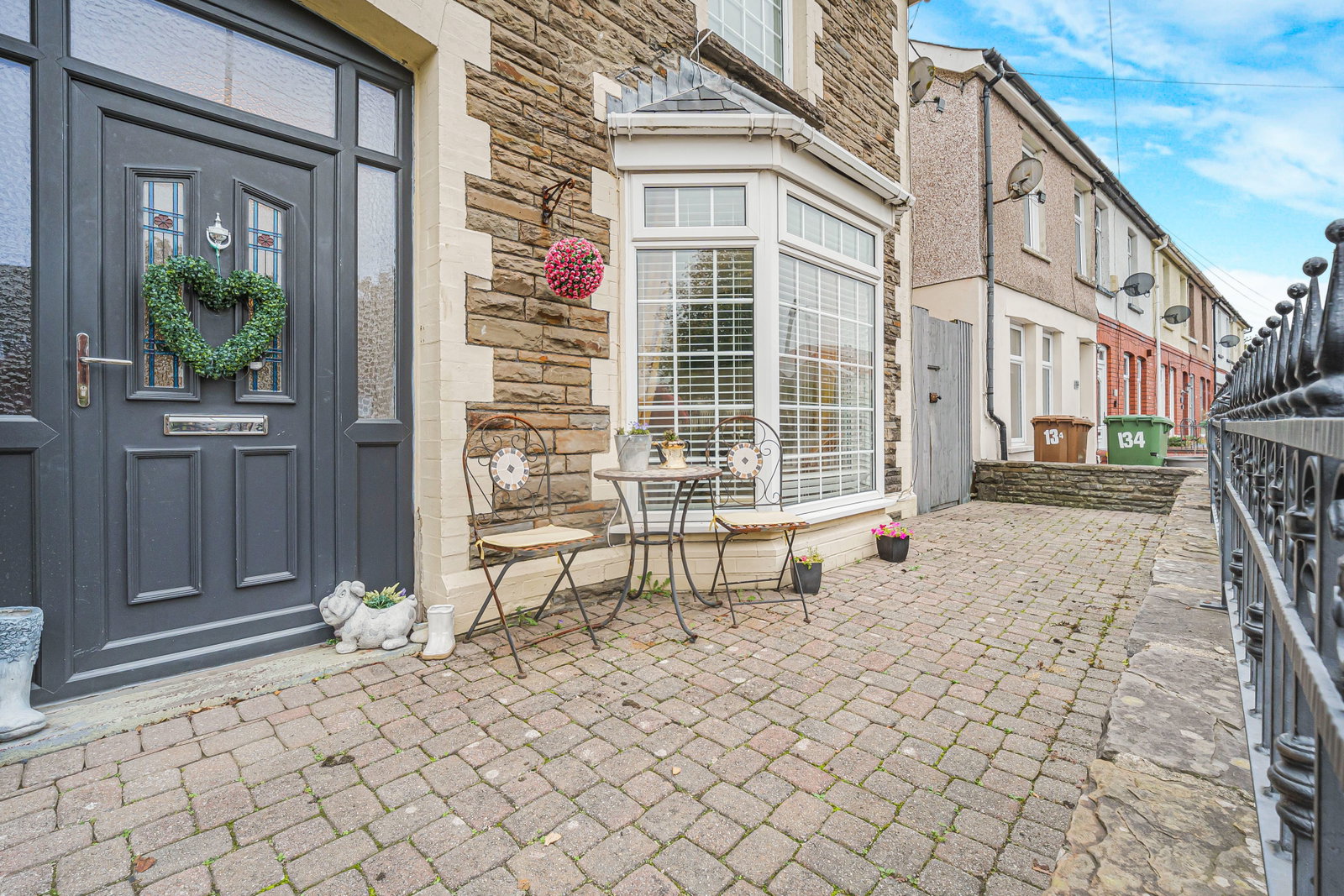 Semi Detached House in Caerphilly