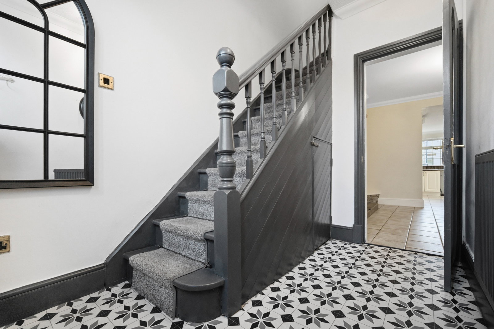 Semi Detached House in Caerphilly