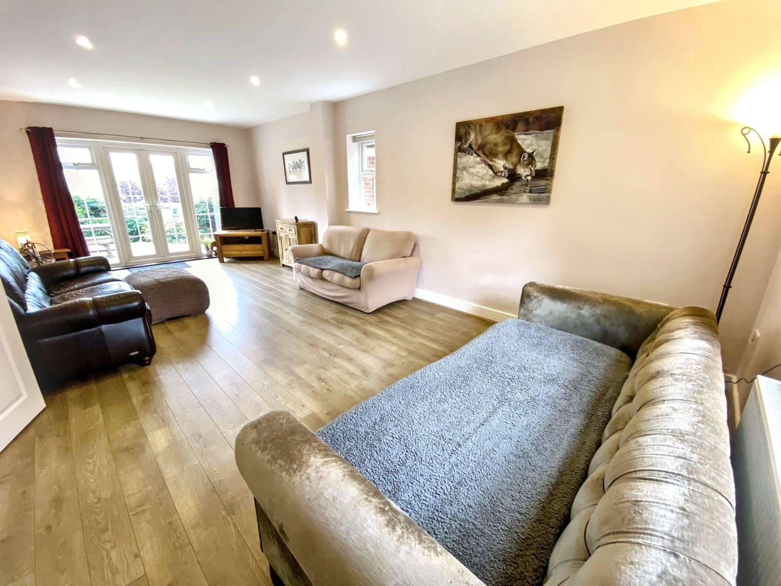 Detached House in Ashford