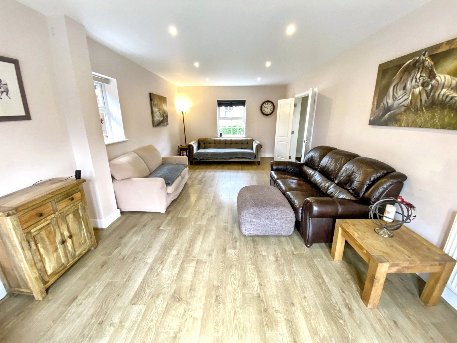 Detached House in Ashford