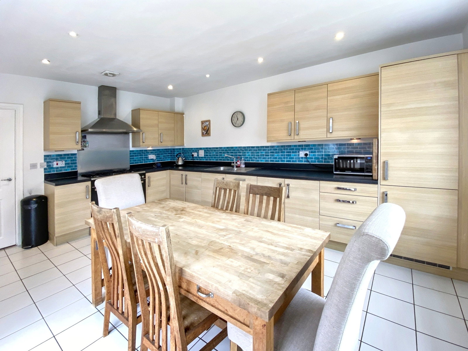 Detached House in Ashford