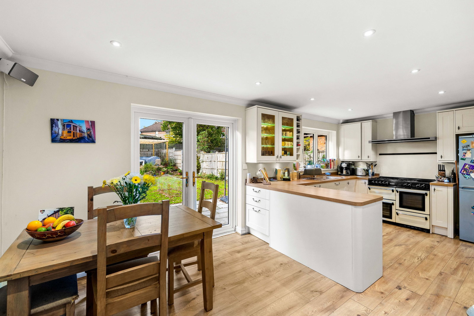 Detached House in Lingfield