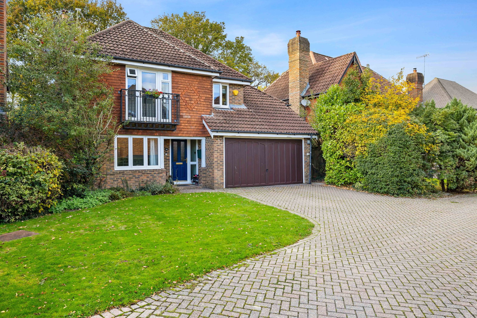 Detached House in Lingfield