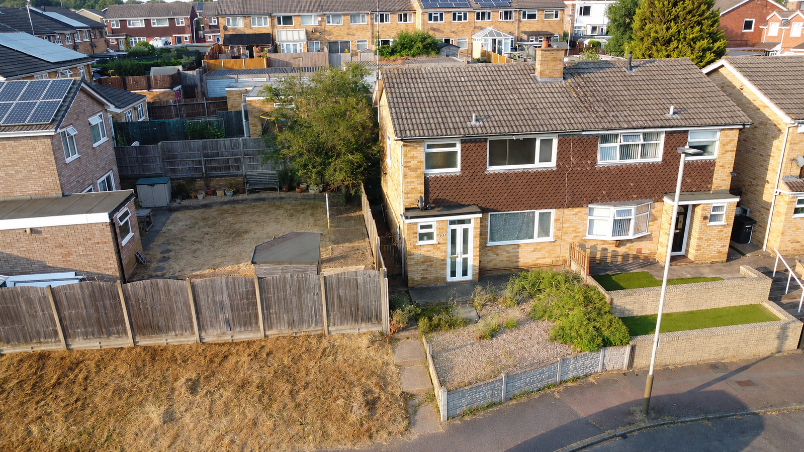 Semi Detached House in Leicester