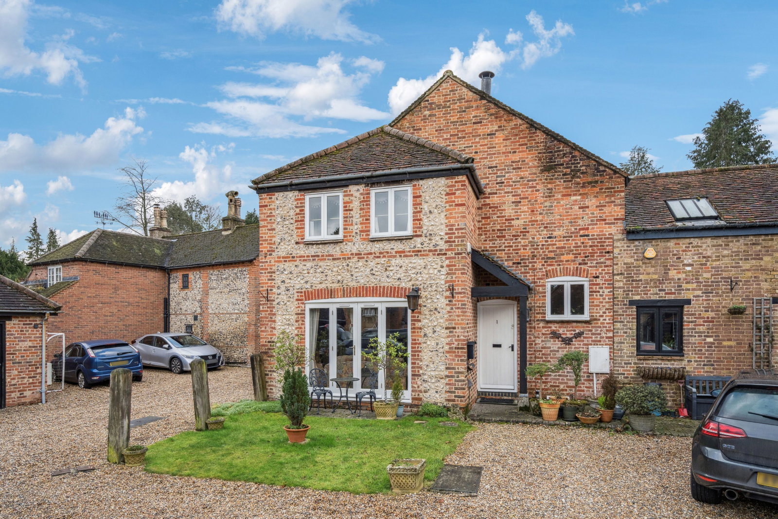 End Of Terrace House in Rickmansworth