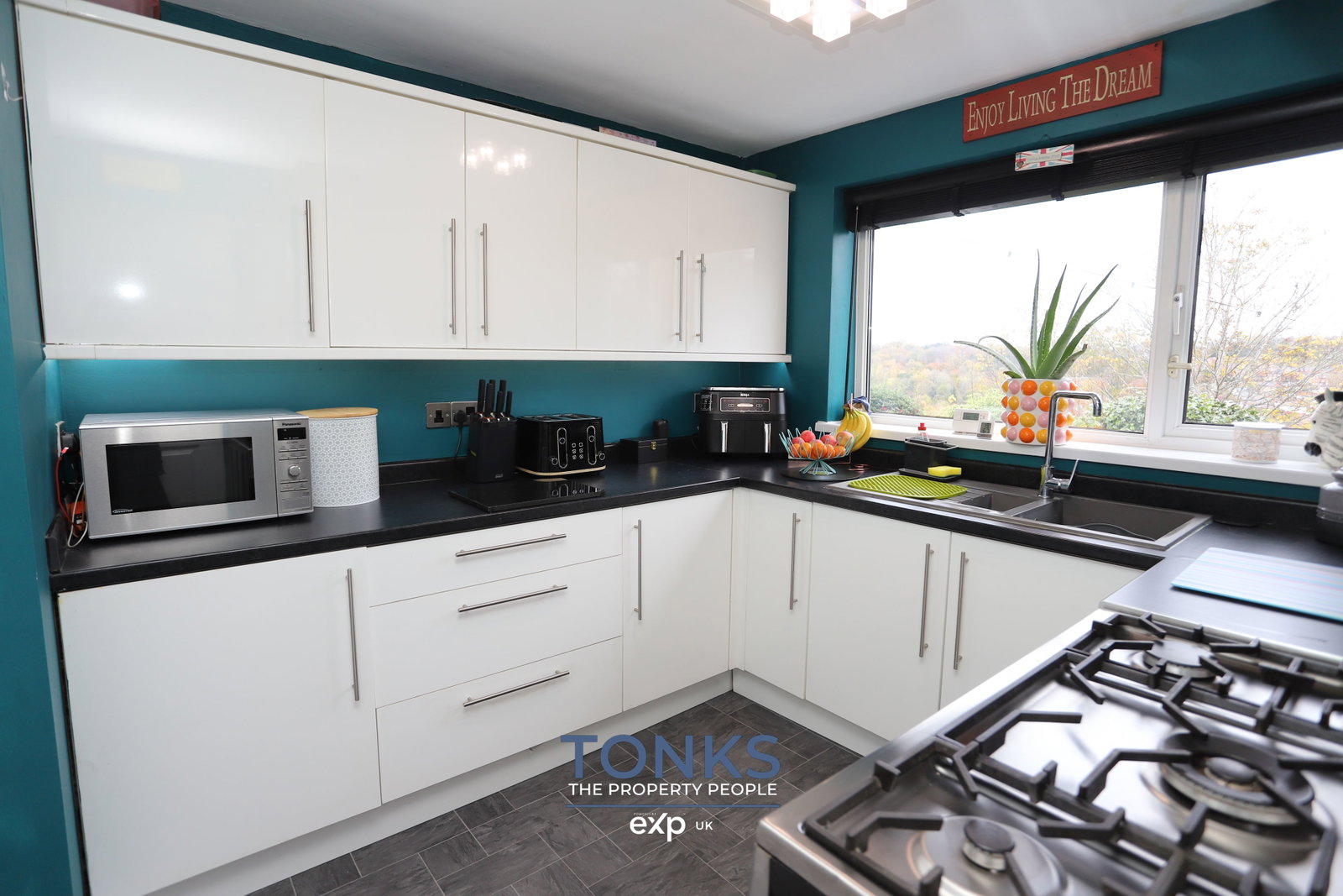 Semi Detached House in Halesowen