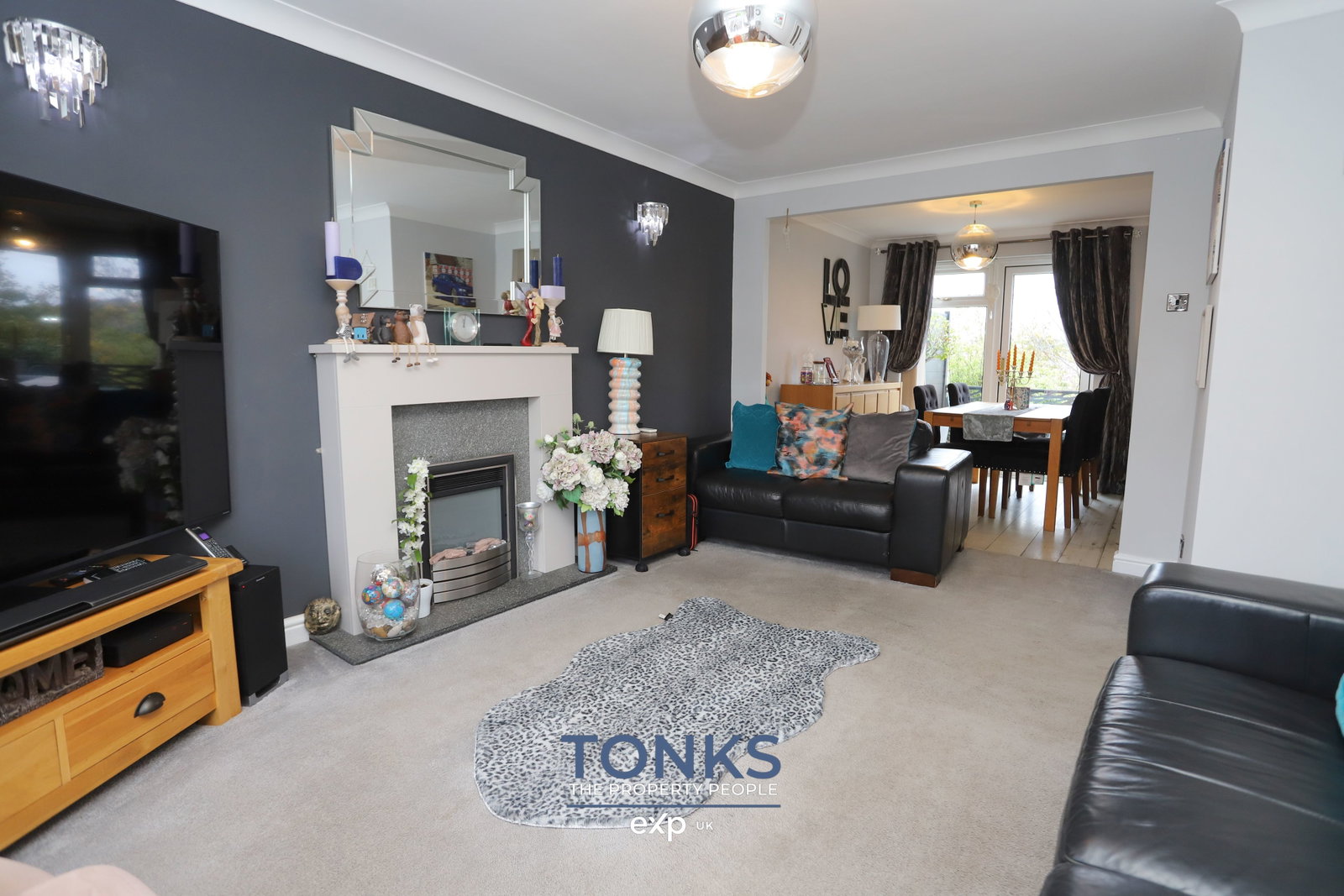 Semi Detached House in Halesowen