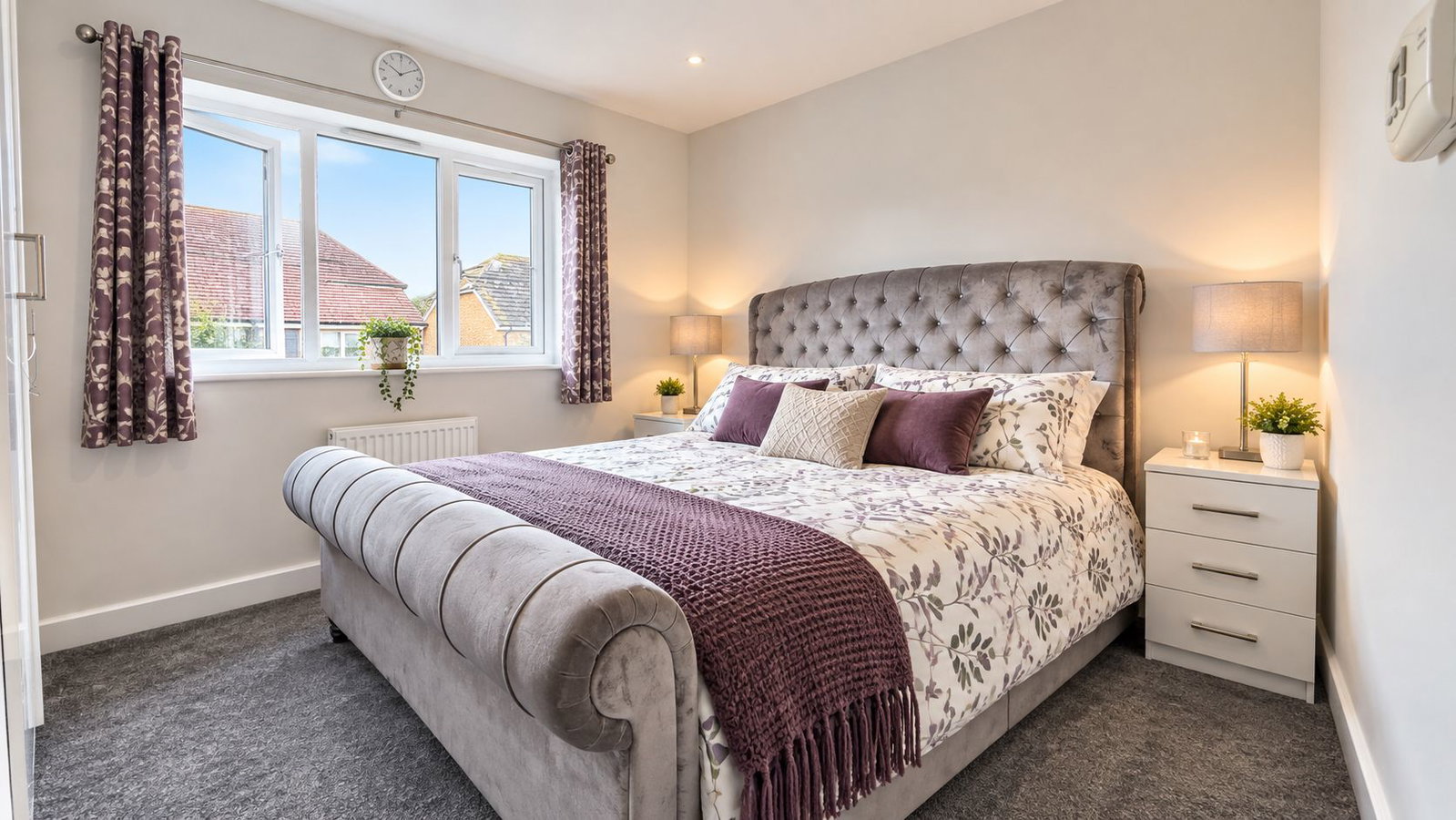 Semi Detached House for sale in Sittingbourne, Makin Drive, Sittingbourne, ME10 3FJ