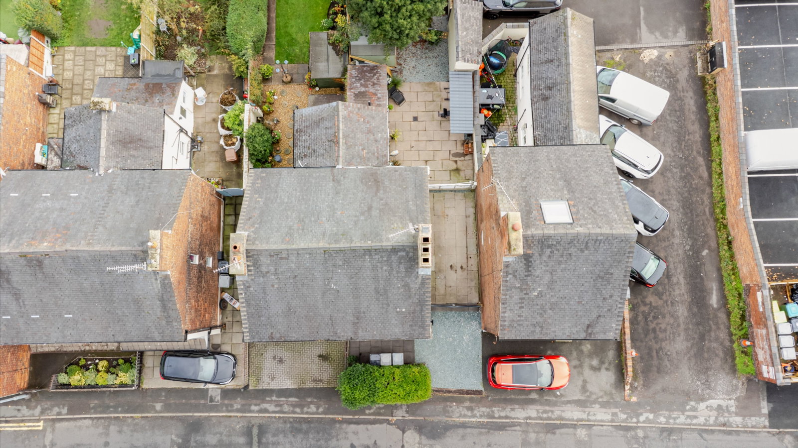 Semi Detached House in Stoke-on-trent