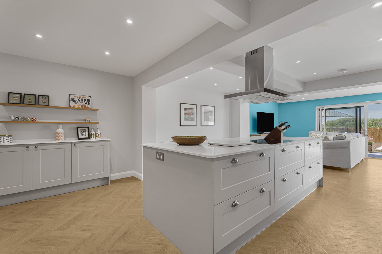 Semi Detached House in Cheltenham 4