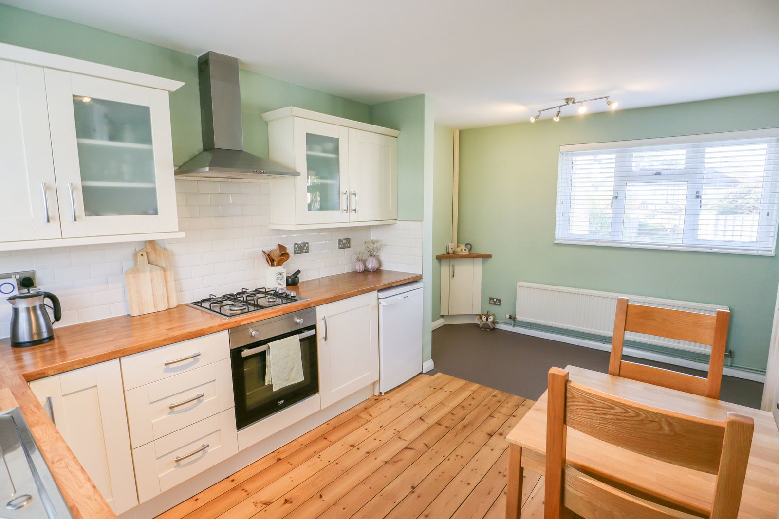 Semi Detached House in Calne