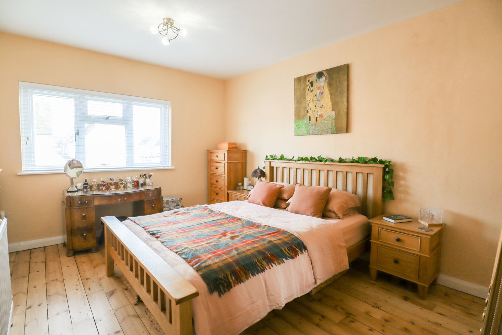 Semi Detached House in Calne