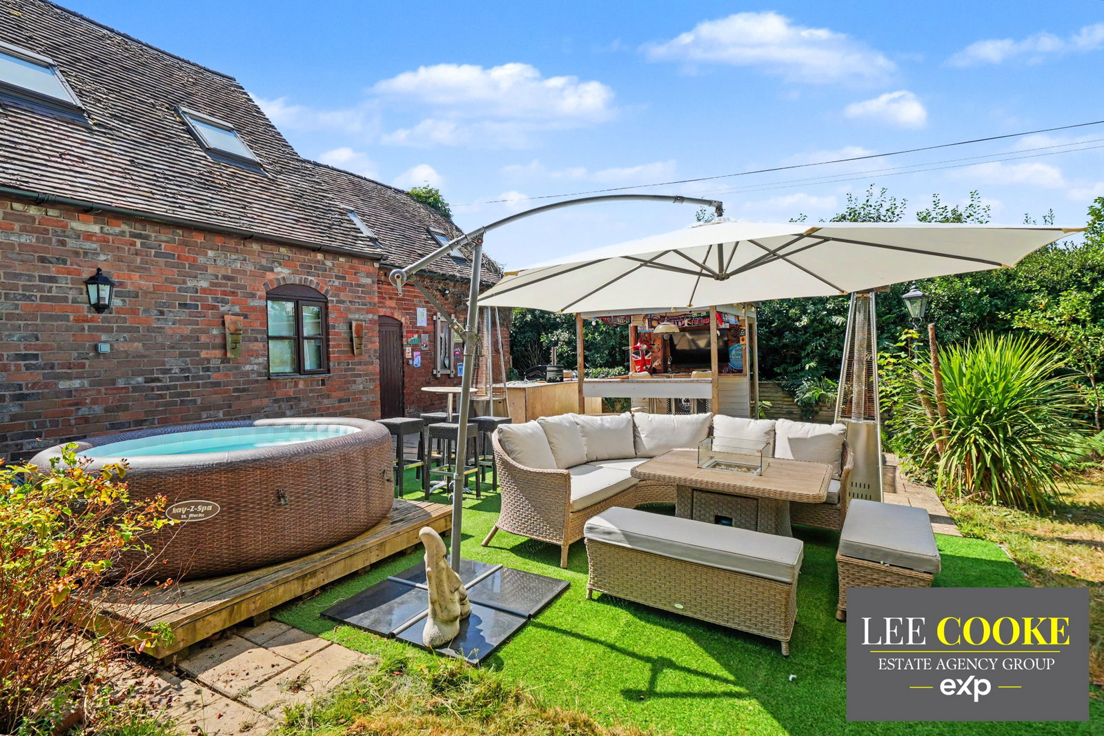 Detached House in Stafford