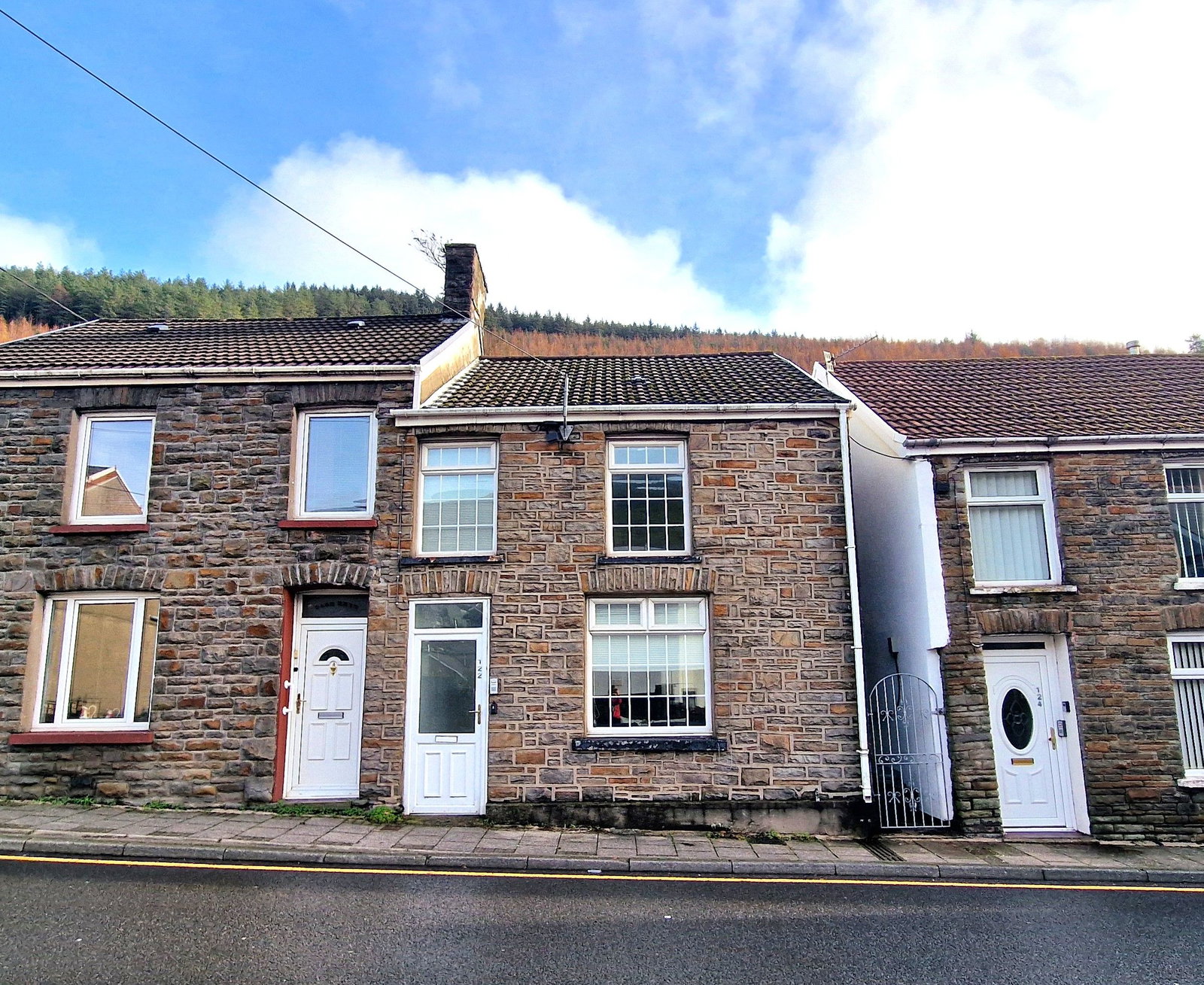 Semi Detached House in Ogmore Vale