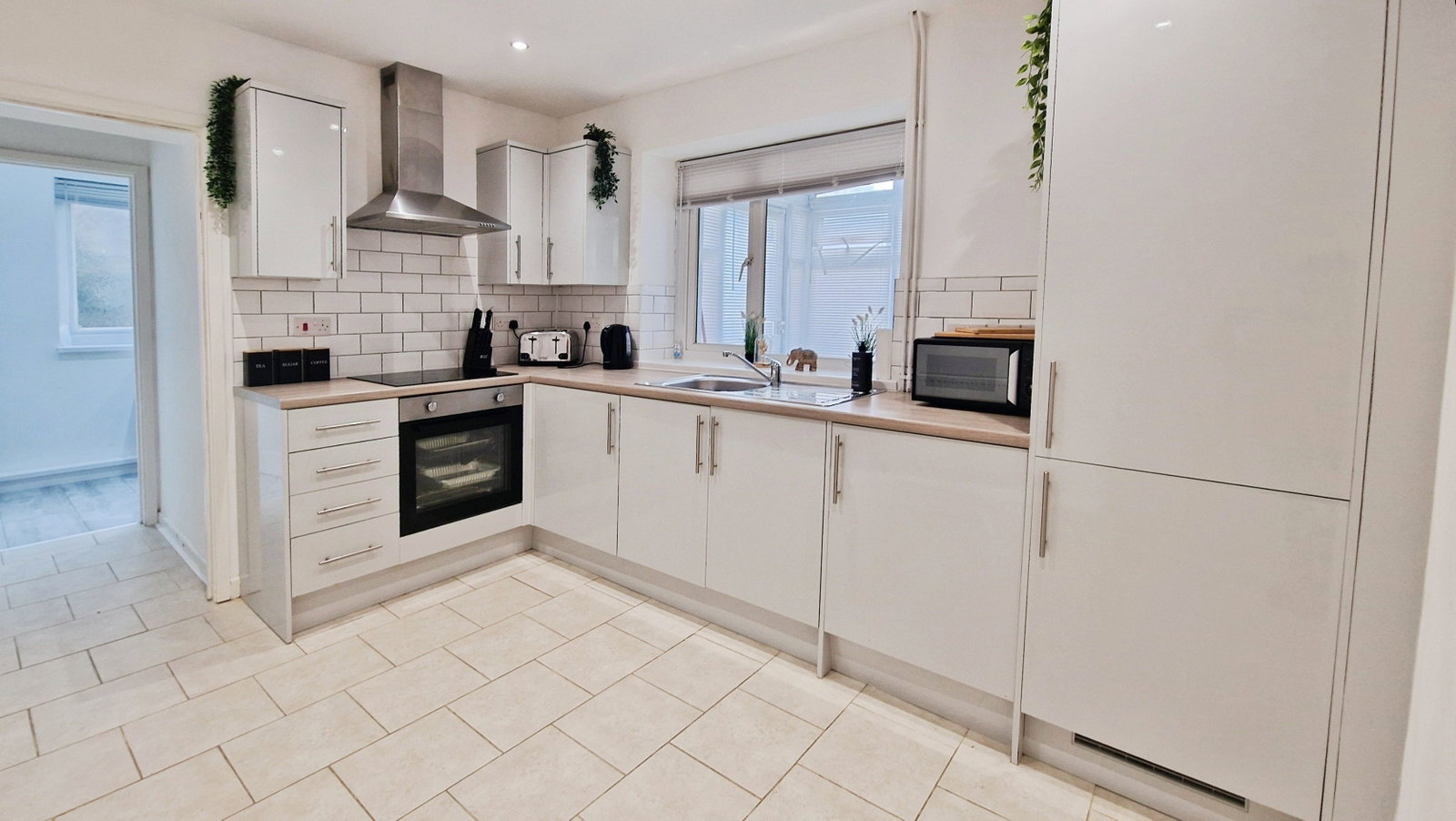 Semi Detached House in Ogmore Vale