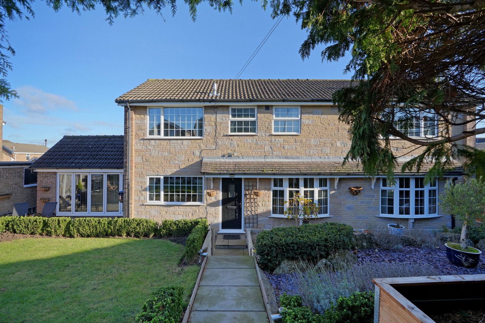 Detached House in Sheffield