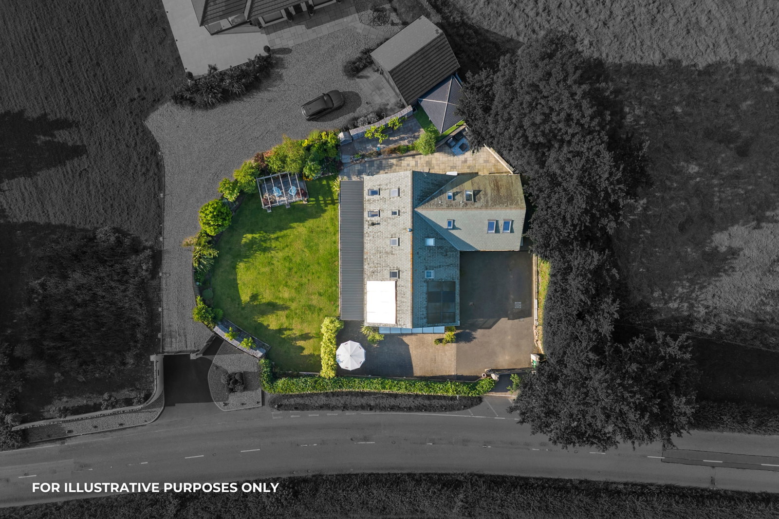 Detached House in Swansea