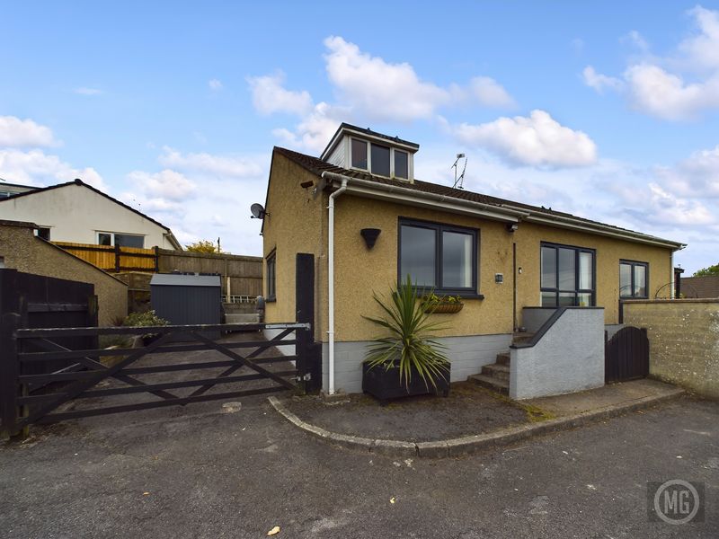 Bungalow in Bristol