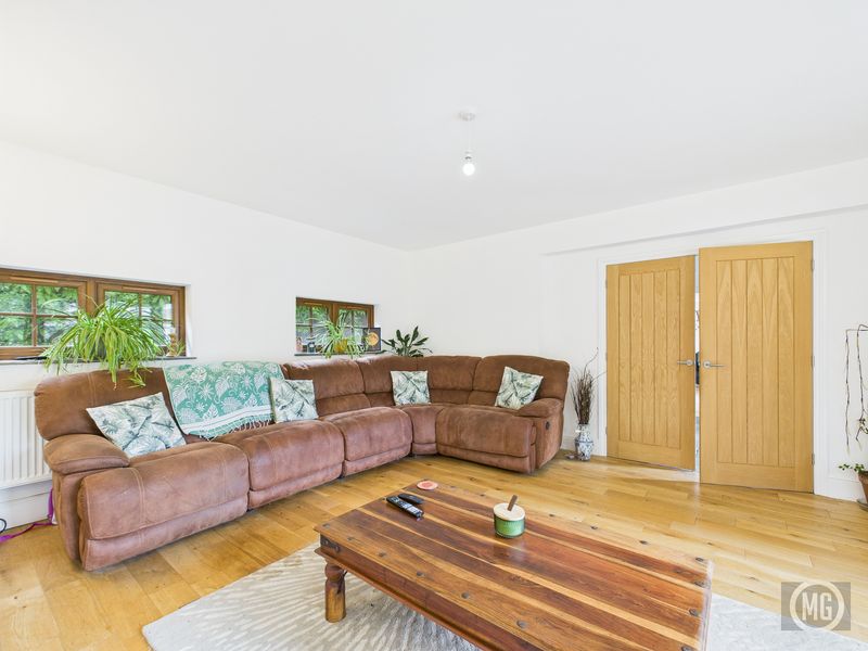Semi Detached House in Bristol