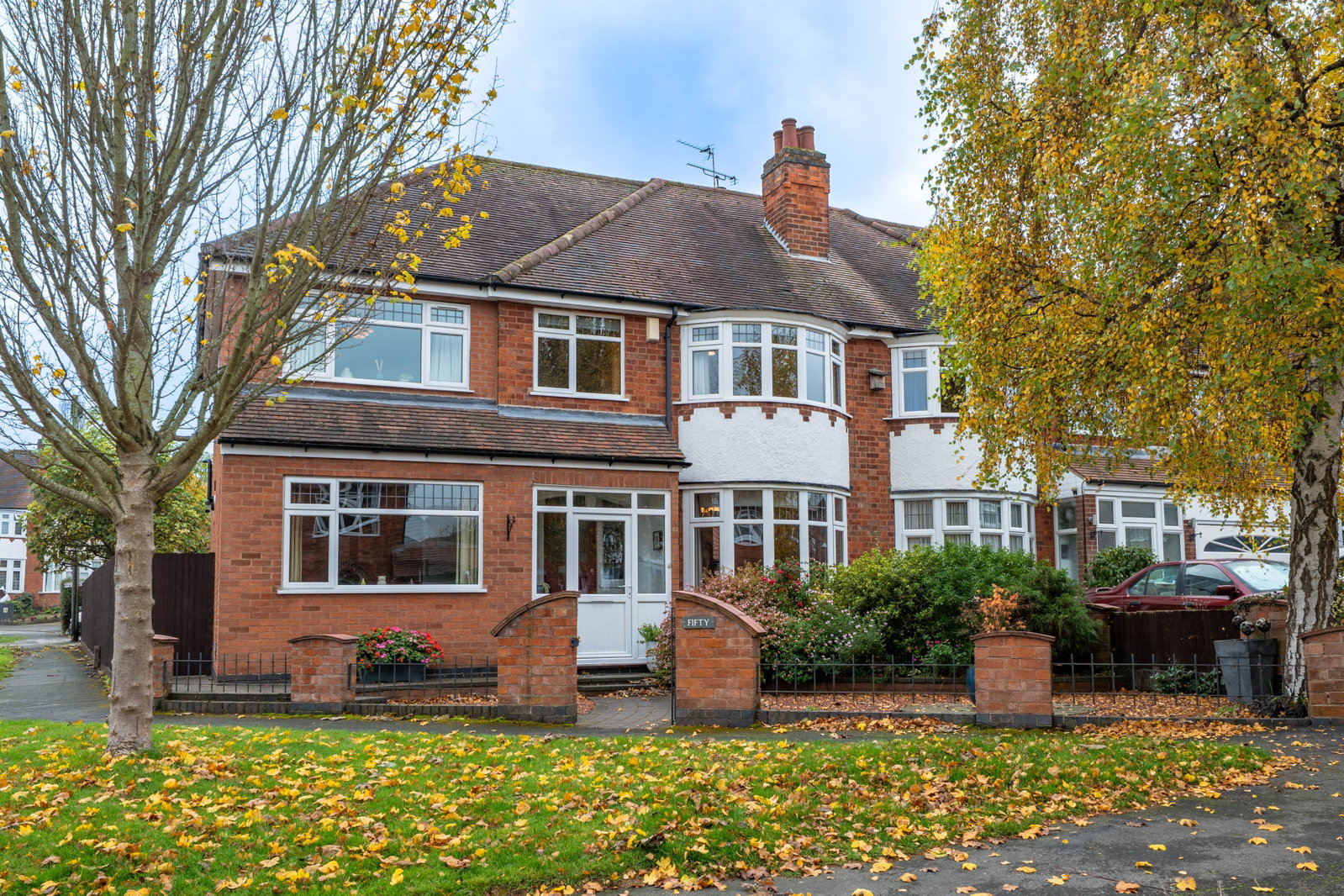 Semi Detached House in Leicester