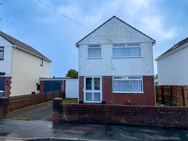 Detached House in Bristol