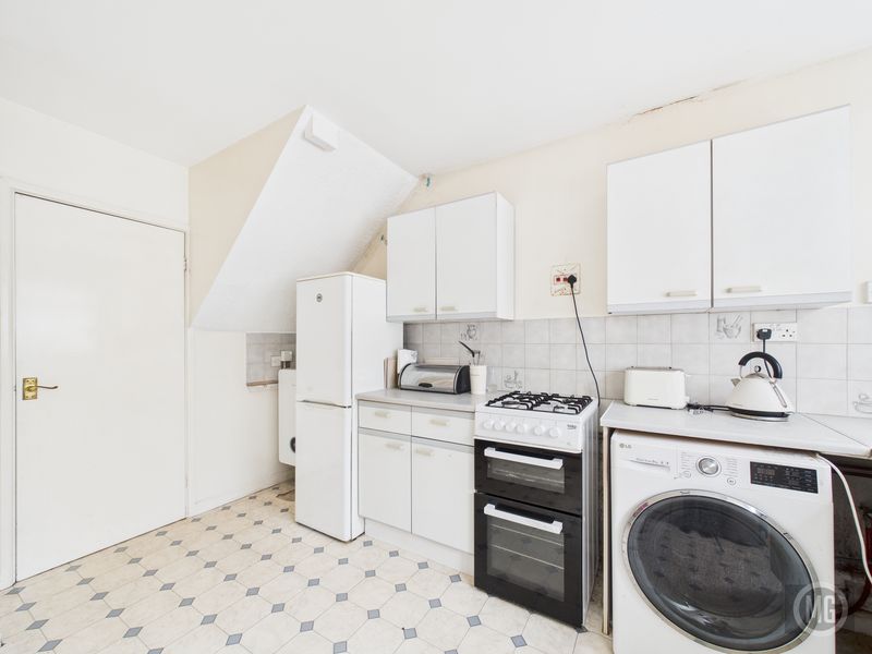 Detached House in Bristol