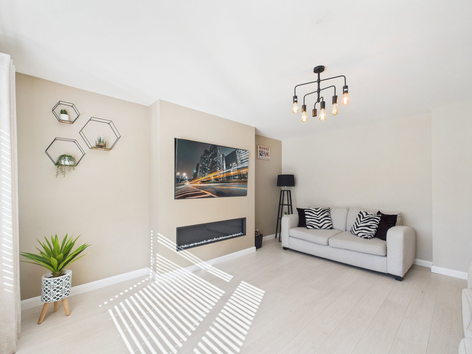 Detached House for sale in Bristol, Cranwell Grove, Bristol, BS14 9QR, 1076 m²